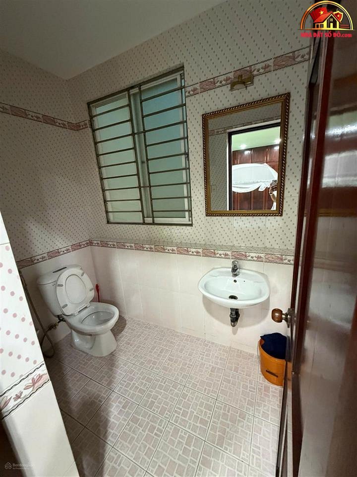 Bán nhà đất đường 14m – Phường cũ Bình Trị Đông B Quận Bình Tân – Phường mới Bình Trị Đông B – Thành phố Hồ Chí Minh – Diện tích 100m2 – Giá 13.7 tỷ