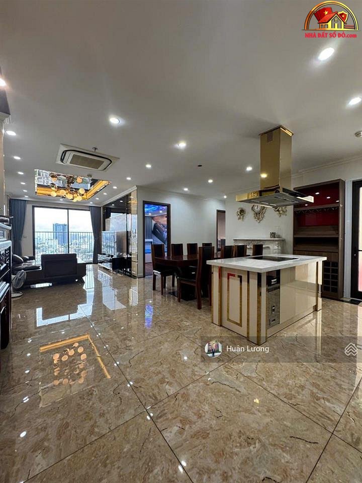 Bán nhà đất đường Sư Vạn Hạnh – Phường cũ Không xác định – Quận Không xác định – Phường mới Không xác định – Thành phố Hồ Chí Minh Diện tích 107 m2 giá 13 tỷ