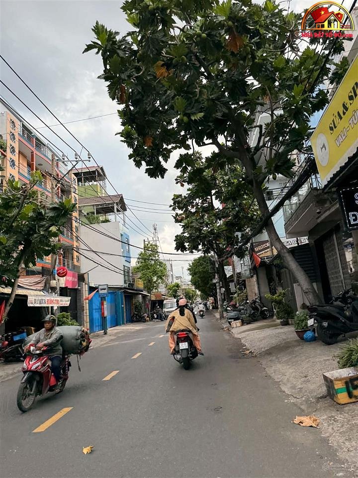 Bán nhà đất Đường Khuông Việt – Phường cũ Phú Trung Quận Tân Phú – Phường mới Phú Trung – Thành phố Hồ Chí Minh 100 m2 14.1 tỷ