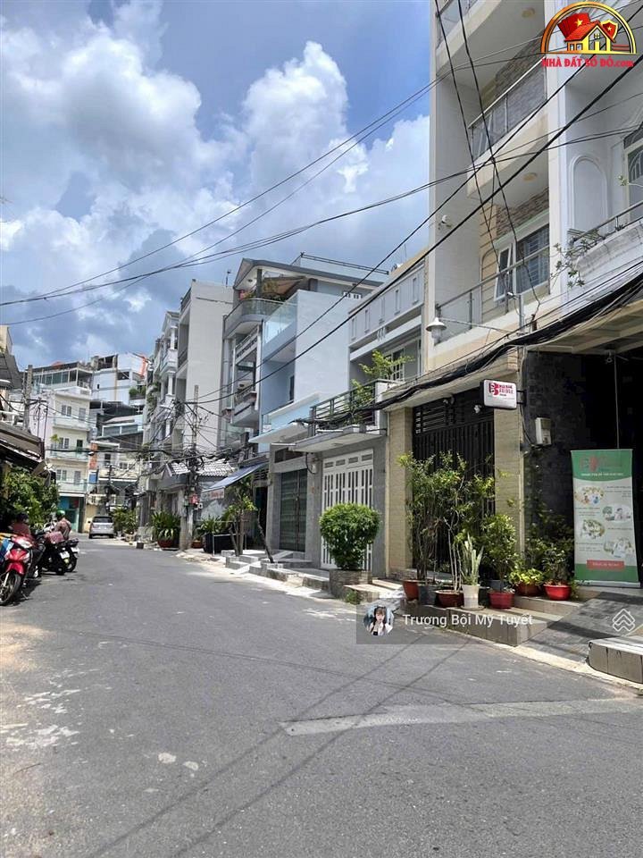 Nhà đất sổ đỏ Đường Minh Phụng – Phường cũ 10 Quận 11 – Thành phố Hồ Chí Minh diện tích 268 m2 giá 9.5 tỷ