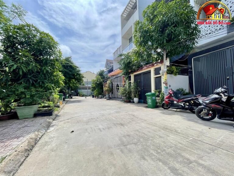 Bán nhà đất Đường Thạnh Lộc 28 – Phường cũ Thạnh Lộc Quận 12 – Phường mới Thạnh Lộc – Thành phố Hồ Chí Minh Diện tích 100 m2 giá 5.3 tỷ