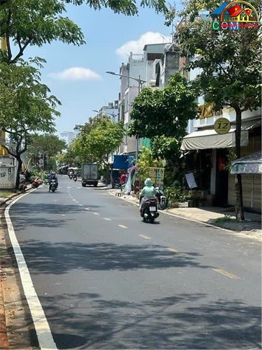 Bán nhà đất Đường Bến Phú Lâm – Phường cũ Không xác định – Quận 6 – Phường mới Không xác định – Thành phố Hồ Chí Minh Diện tích 195 m² – Giá 14 tỷ