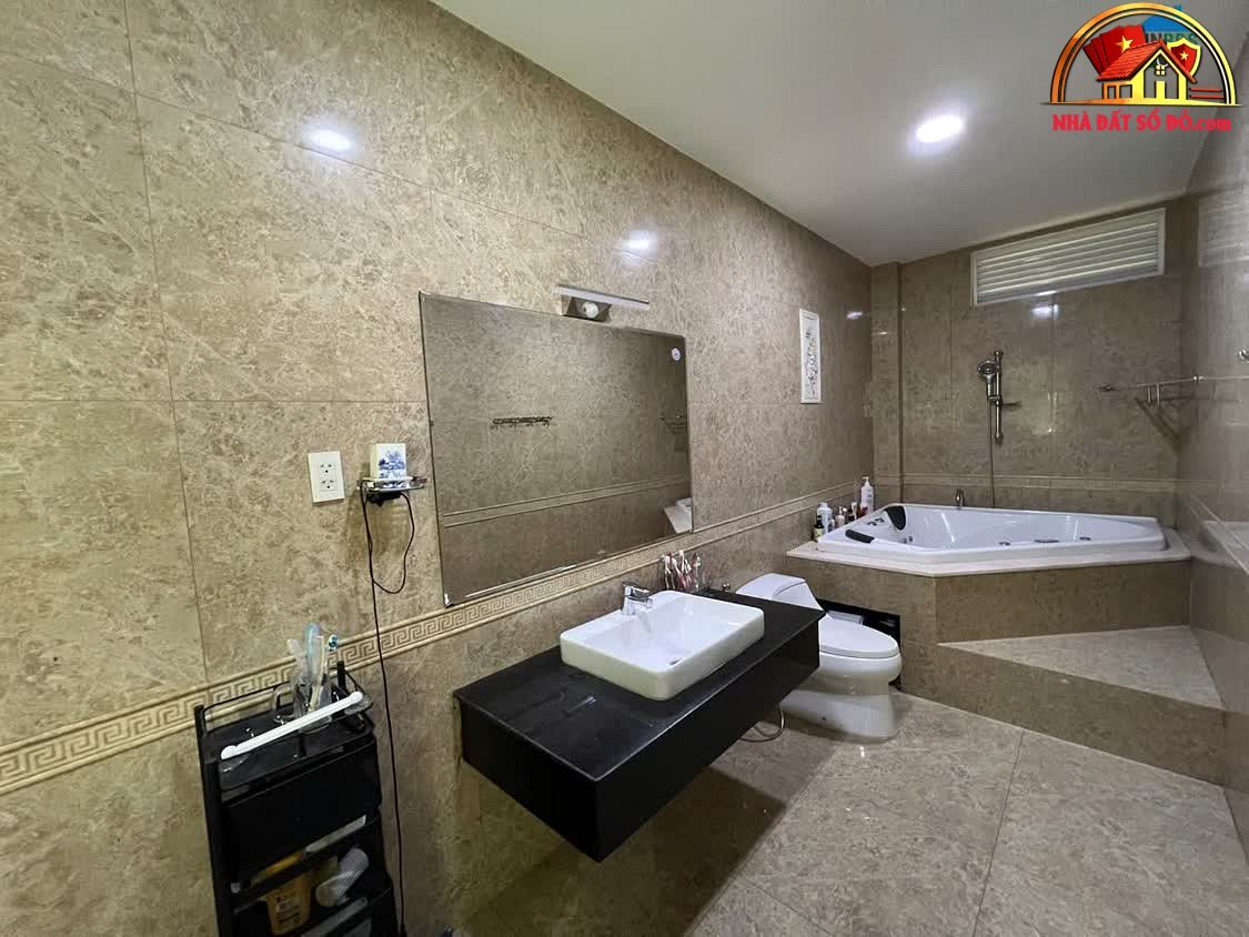 Bán nhà đất Đường Đặng Thùy Trâm – Phường cũ 13 Quận Bình Thạnh – Phường mới 13 – Thành phố Hồ Chí Minh diện tích 120 m² giá 22 tỷ