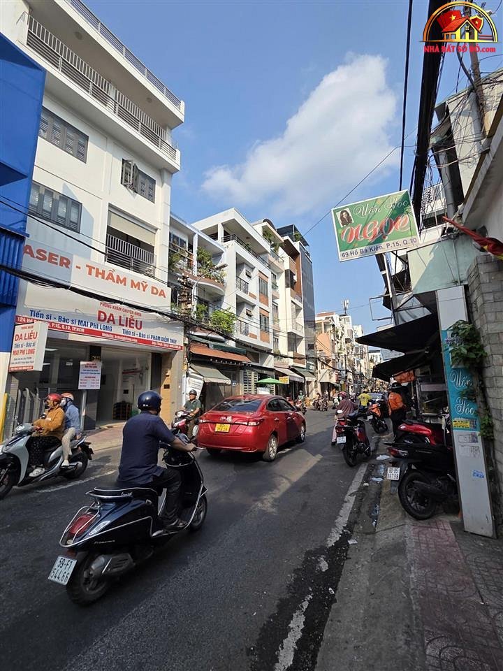 Nhà mặt tiền Hồ Bá Kiện – Phường 15 Quận 10 – TP Hồ Chí Minh diện tích 66 m2 giá 16 tỷ