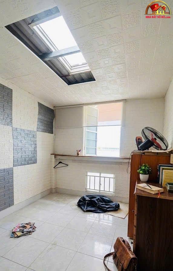 Bán nhà đất Đường Trường Sơn – Phường cũ 15 Quận 10 – Phường mới Hòa Hưng – Thành phố Hồ Chí Minh diện tích 22 m2 giá 2.7 tỷ