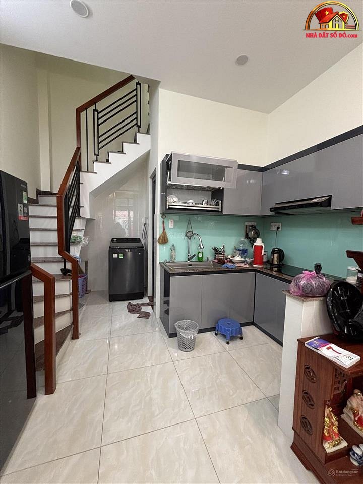 Bán nhà đất Đường Lê Đình Cẩn – Phường cũ Tân Tạo Quận Bình Tân – Phường mới Tân Tạo – Thành phố Hồ Chí Minh diện tích 32 m2 giá 4.1 tỷ
