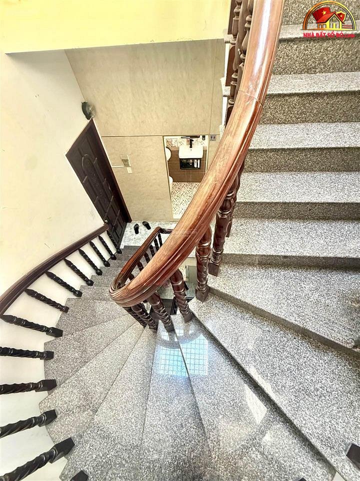 Bán nhà đất Đường Ông Ích Khiêm – Phường cũ Không xác định Quận Không xác định – Phường mới Không xác định – Thành phố Hồ Chí Minh 71 m2 9.5 tỷ