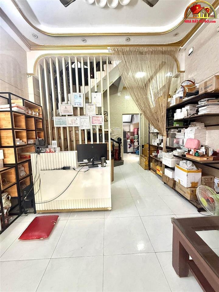 Bán nhà đất Đường Ông Ích Khiêm – Phường cũ Không xác định Quận Không xác định – Phường mới Không xác định – Thành phố Hồ Chí Minh 71 m2 9.5 tỷ