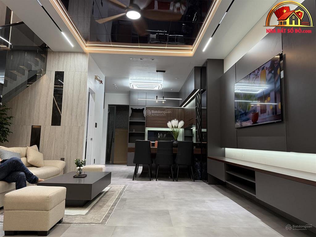 Bán nhà đất Đường 3/2 – Phường cũ Không xác định – Quận 10 – Phường mới Không xác định – Thành phố Hồ Chí Minh – Diện tích 62 m2 – Giá 14.3 tỷ