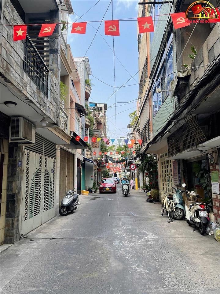 Bán nhà đất Đường Huỳnh Văn Bánh – Phường cũ 13 Quận Phú Nhuận – Phường mới 13 – Thành phố Hồ Chí Minh Diện tích 45 m² giá 12.9 tỷ