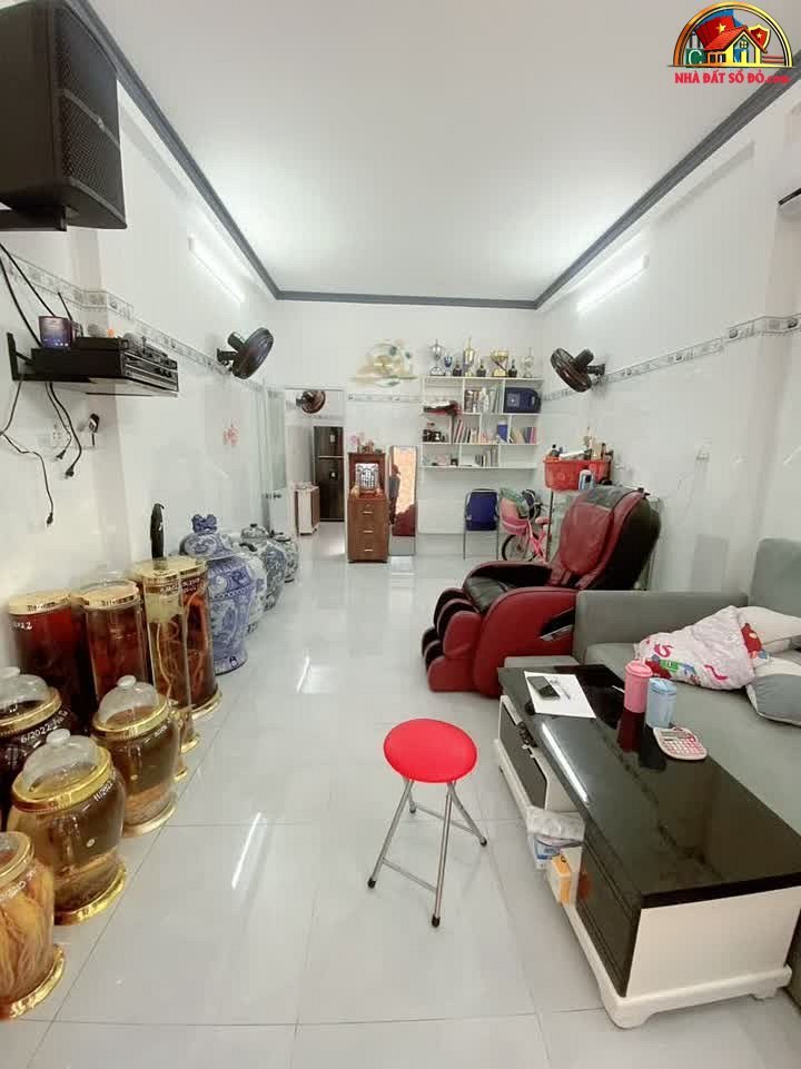 Bán nhà đất Đường Lạc Long Quân – Phường cũ Quận 11 – Phường mới Không xác định – Thành phố Hồ Chí Minh – Diện tích 39m² – Giá 6.29 tỷ