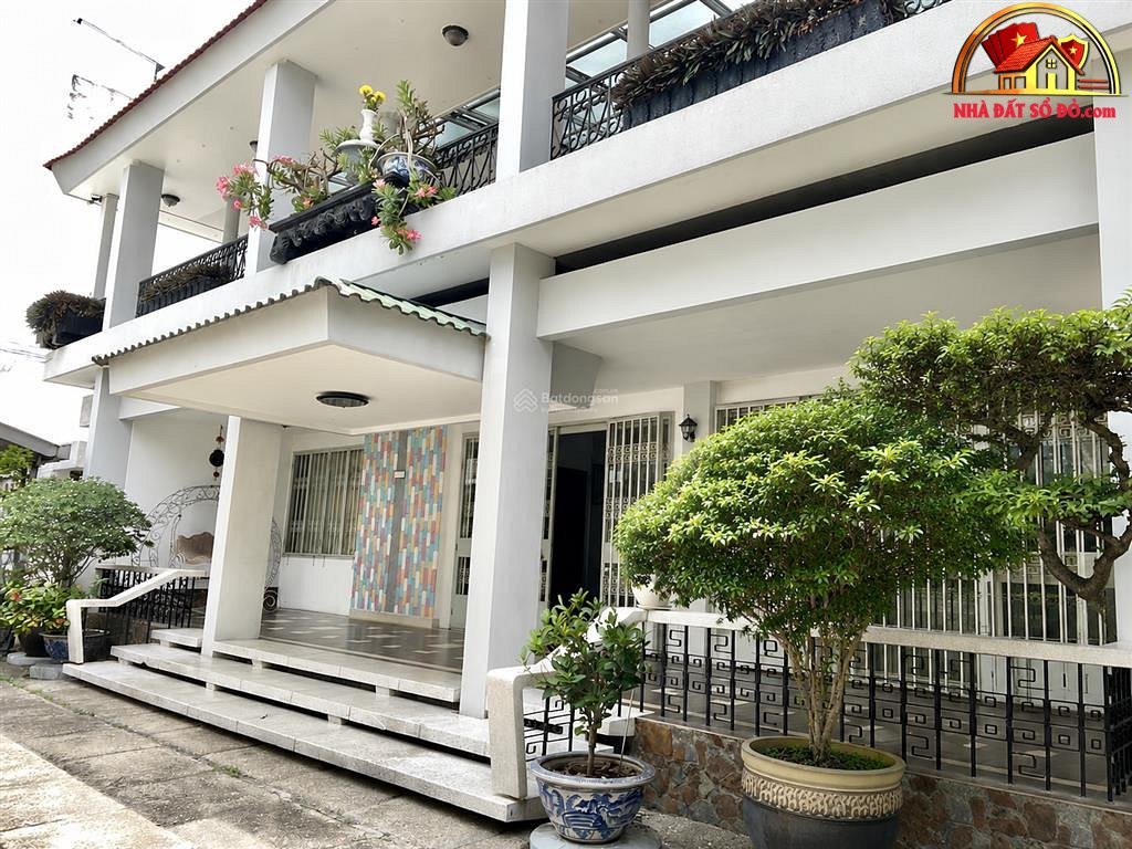 Bán nhà đất Đường Trần Huy Liệu – Phường cũ 13 Quận Phú Nhuận – Phường mới 13 – Thành phố Hồ Chí Minh 973 m2 210 tỷ