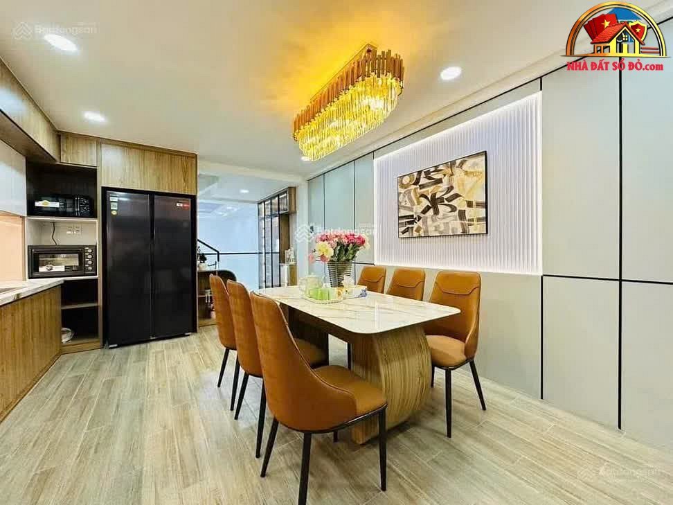 Nhà bán Đường Cách Mạng Tháng Tám – Quận 10 – Thành phố Hồ Chí Minh diện tích 64 m² giá 22.9 tỷ