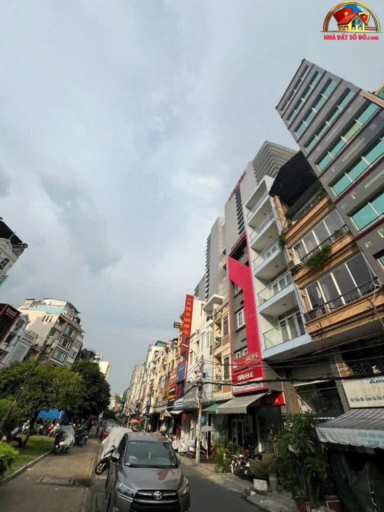 Nhà bán Đường Cách Mạng Tháng Tám – Quận 10 – Thành phố Hồ Chí Minh diện tích 64 m² giá 22.9 tỷ