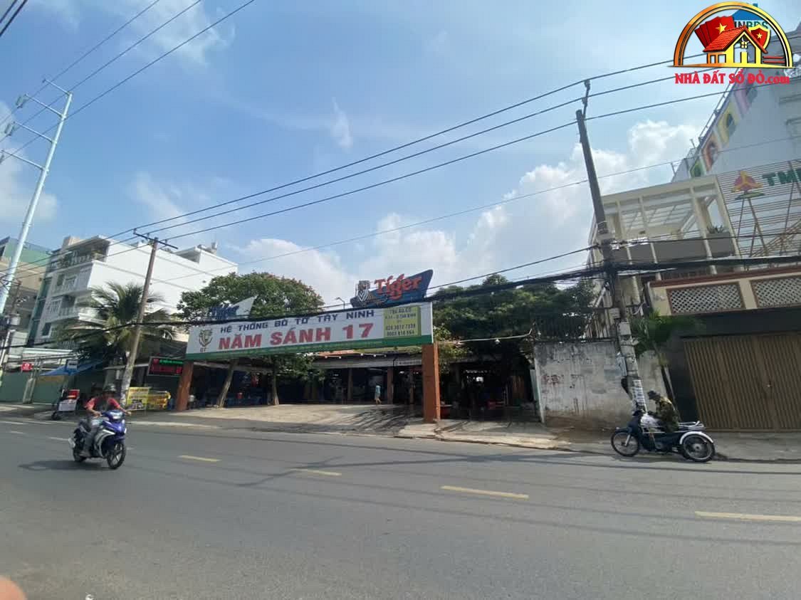 Bán nhà đất Đường Âu Cơ – Phường cũ 14 Quận Tân Bình – Phường mới 14 – Thành phố Hồ Chí Minh diện tích 2266 m² giá 220 tỷ