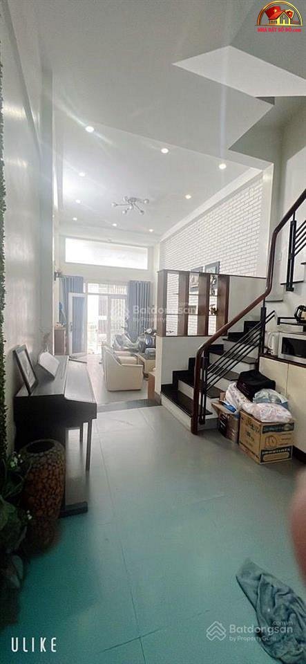Bán nhà đất Đường Cách Mạng Tháng Tám – Phường cũ Không xác định – Quận Không xác định – Phường mới Không xác định – Thành phố Hồ Chí Minh – Diện tích 80 m2 – Giá 12 tỷ