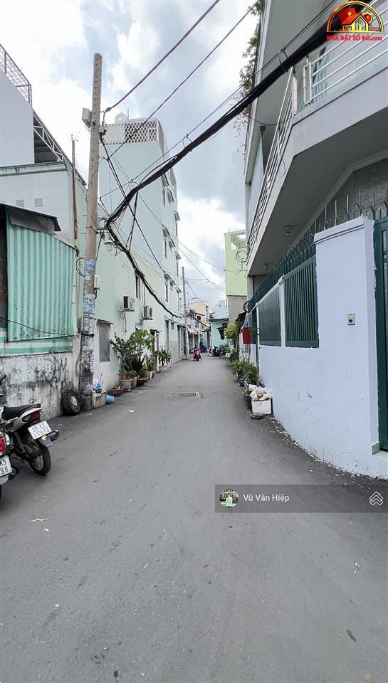 Bán nhà đất Đường Bà Hom – Phường cũ 13 Quận 6 – Phường mới 13 – Thành phố Hồ Chí Minh diện tích 30m2 giá 4.2 tỷ