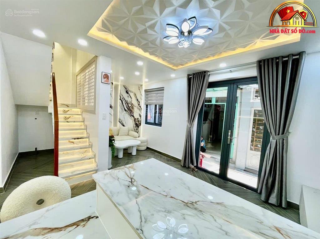 Nhà đất mặt phố Đường Lữ Gia – Phường cũ Phú Thọ Quận 11 – Phường mới Phú Thọ – Thành phố Hồ Chí Minh diện tích 55 m2 giá 16 tỷ