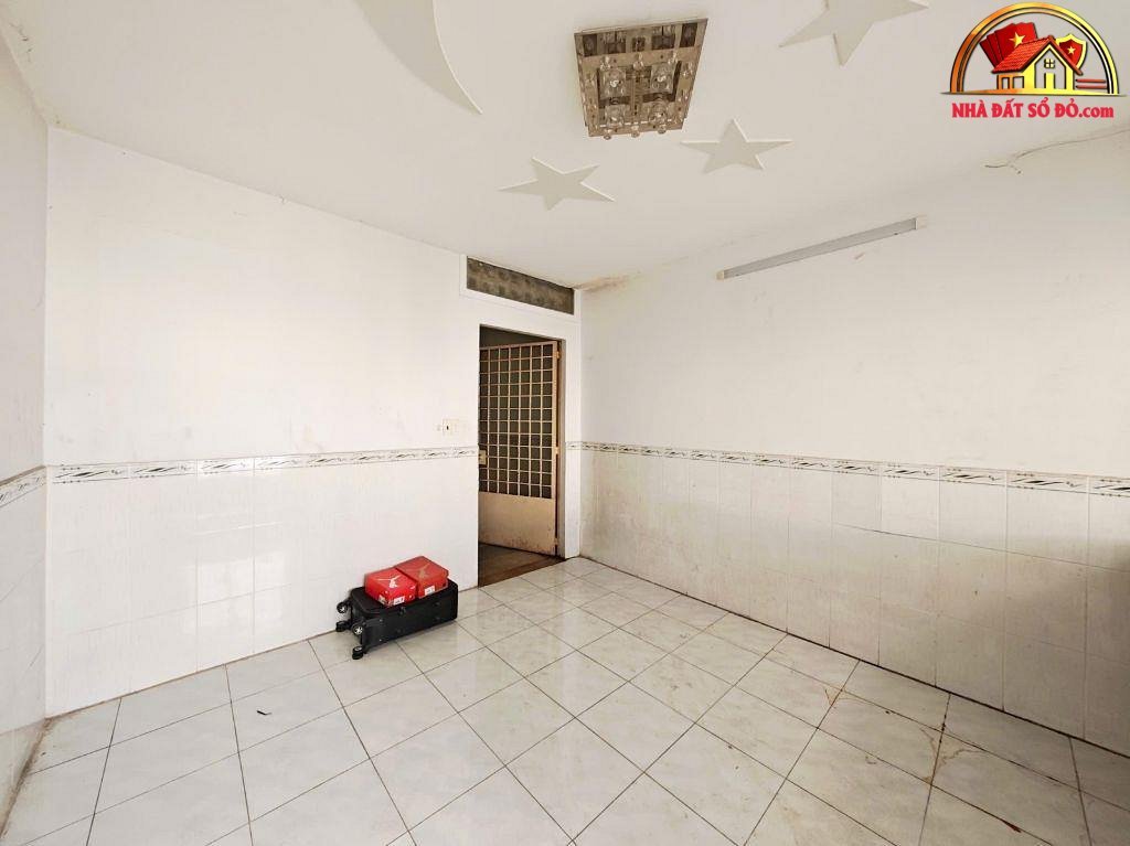 Bán nhà đất Đường Lạc Long Quân – Phường cũ Không xác định – Quận Tân Bình – Phường mới Không xác định – Thành phố Hồ Chí Minh – Diện tích 46 m2 – Giá 8.5 tỷ