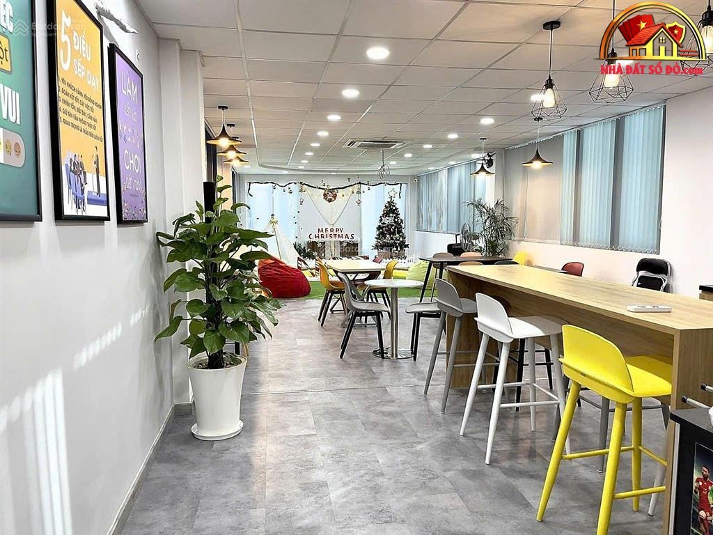 Siêu hiếm căn góc 2 mặt tiền Cộng Hòa – Phường cũ 13 Quận Tân Bình – Phường mới 13 – Thành phố Hồ Chí Minh 230 m2 75 tỷ