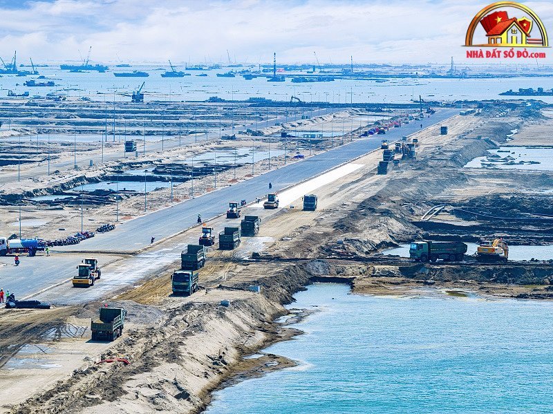 Vingroup báo lãi gấp 4,5 lần cùng kỳ- Ảnh 2. Vingroup báo lãi gấp 4,5 lần cùng kỳ- Ảnh 2.