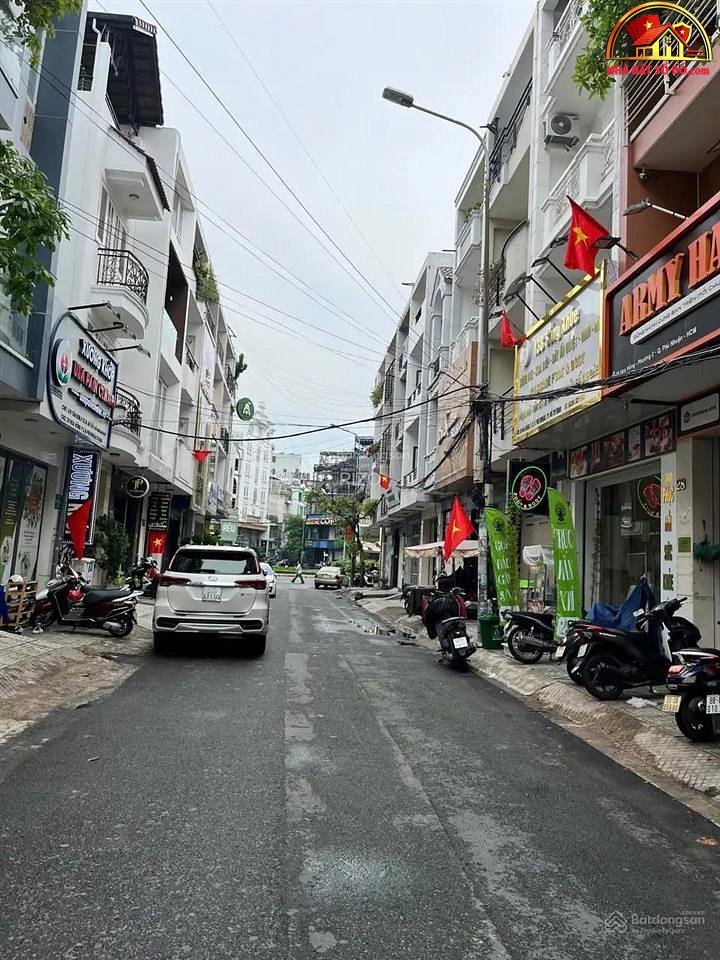 Bán nhà đất Đường Hoa Hồng – Phường cũ 7 Quận Phú Nhuận – Phường mới 7 – Thành phố Hồ Chí Minh – Diện tích 60m2 – Giá 23.8 tỷ