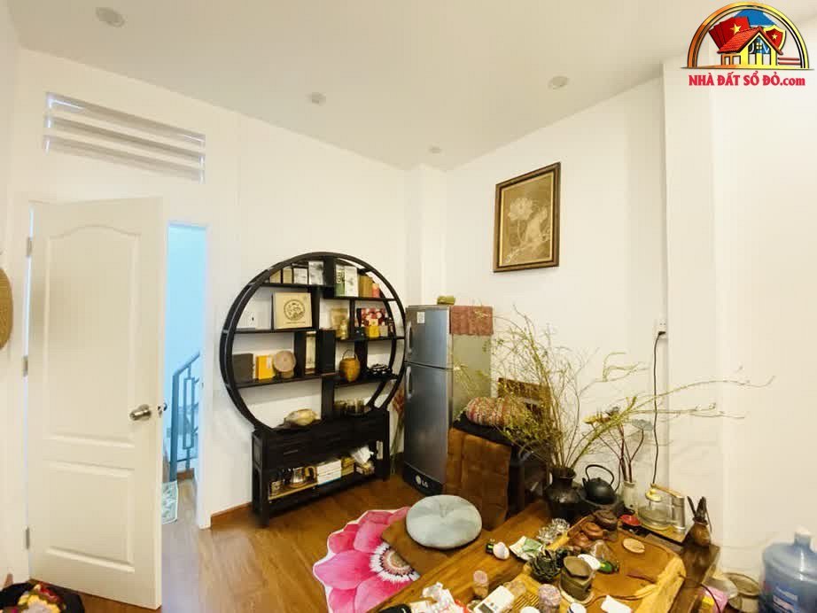 Bán nhà đất Đường Nguyễn Đình Chính – Phường cũ 8 Quận Phú Nhuận – Phường mới 8 – Thành phố Hồ Chí Minh Diện tích 32 m² Giá 9.97 tỷ