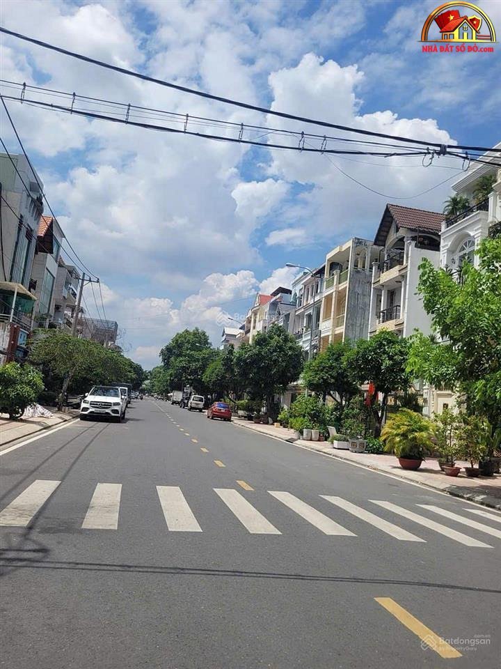 Bán nhà đất Đường hẻm 12m – Phường cũ 13 Quận Bình Thạnh – Phường mới 13 – Thành phố Hồ Chí Minh 130 m2 21.9 tỷ