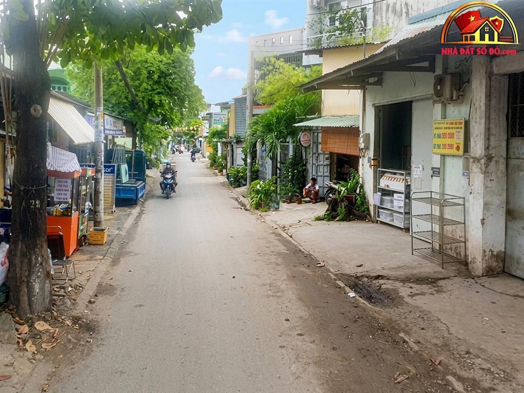 Bán nhà đất Đường Số 8 – Phường cũ Bình Hưng Hòa Quận Bình Tân – Phường mới Bình Hưng Hòa – Thành phố Hồ Chí Minh – Diện tích 325 m2 – Giá 18.6 tỷ