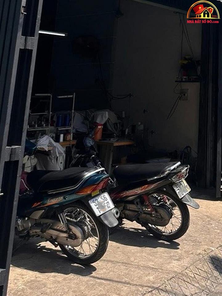 Bán nhà đất Đường Phan Văn Hớn – Phường cũ Tân Thới Nhất – Quận 12 – Phường mới Tân Thới Nhất – Tỉnh/Thành phố Hồ Chí Minh diện tích 121 m2 giá 6.1 tỷ