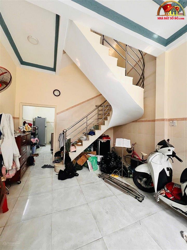 Nhà thổ cư đẹp giá 7.5 tỷ 54m2 Đường Lạc Long Quân – Phường cũ Không xác định – Phường mới Không xác định – Thành phố Hồ Chí Minh