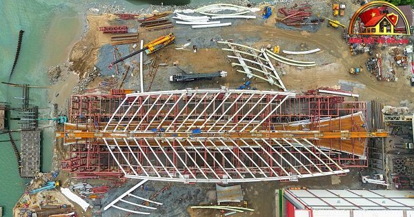 Công Trình Vòm Cầu Đi Bộ Vượt Sông Sài Gòn: Bước Đột Phá Trong Kiến Trúc TP.HCM