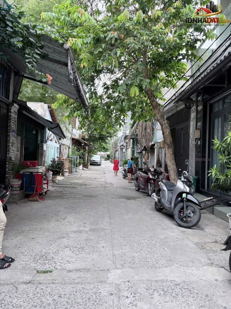[Đánh Giá Bất Động Sản Sổ Đỏ] Nhà phố 1 lầu tại Đường 6m, Phường Hiệp Thành, Quận 12 – Vị trí thuận lợi, pháp lý rõ ràng