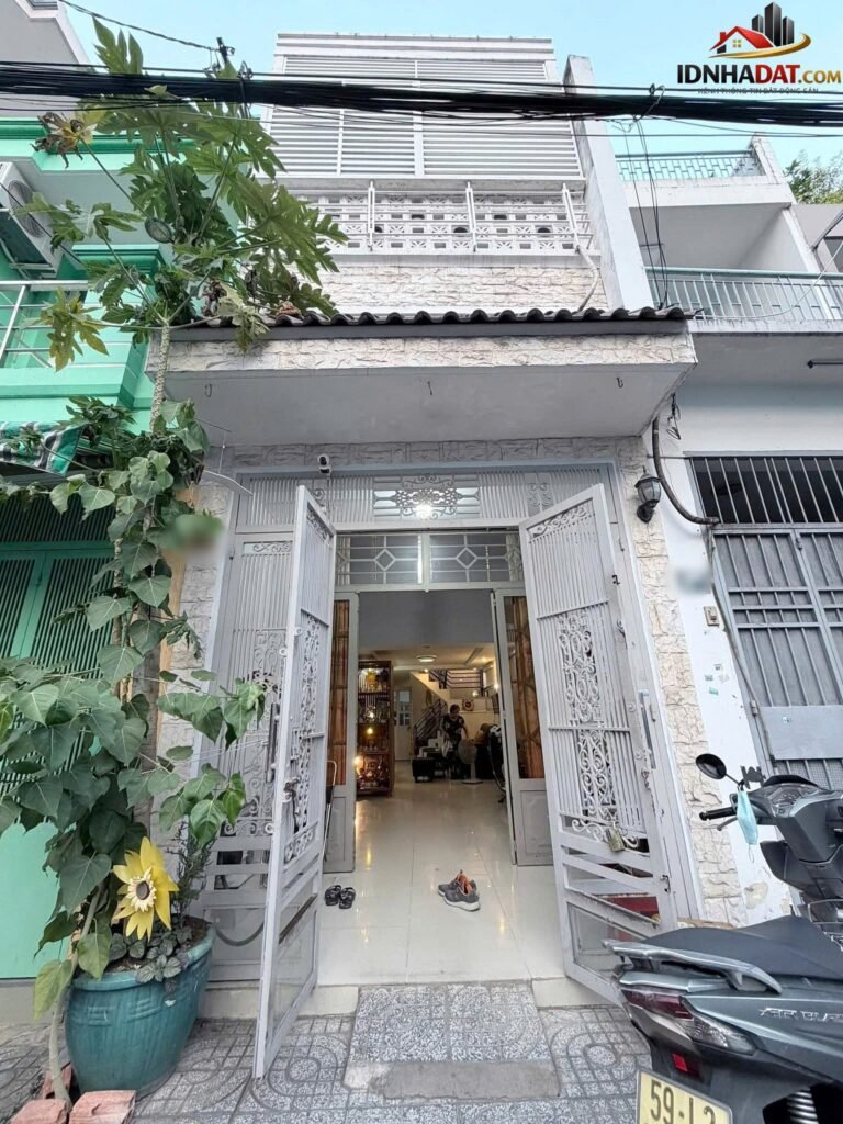 [Đánh Giá Bất Động Sản Sổ Đỏ] Nhà Mặt Tiền Đường Hưng Phú, Quận 8 – Vị Trí Đắc Địa và Pháp Lý Rõ Ràng