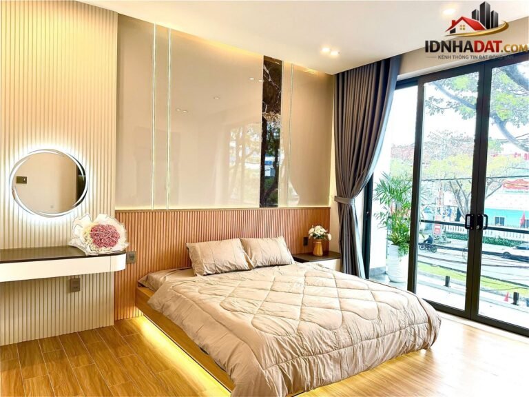 [Đánh Giá Bất Động Sản Sổ Đỏ] Nhà Phố 3 Tầng Trên Đường Nguyễn Hữu Thọ, Hải Châu – Đà Nẵng: Vị Trí Đắc Địa và Pháp Lý Rõ Ràng