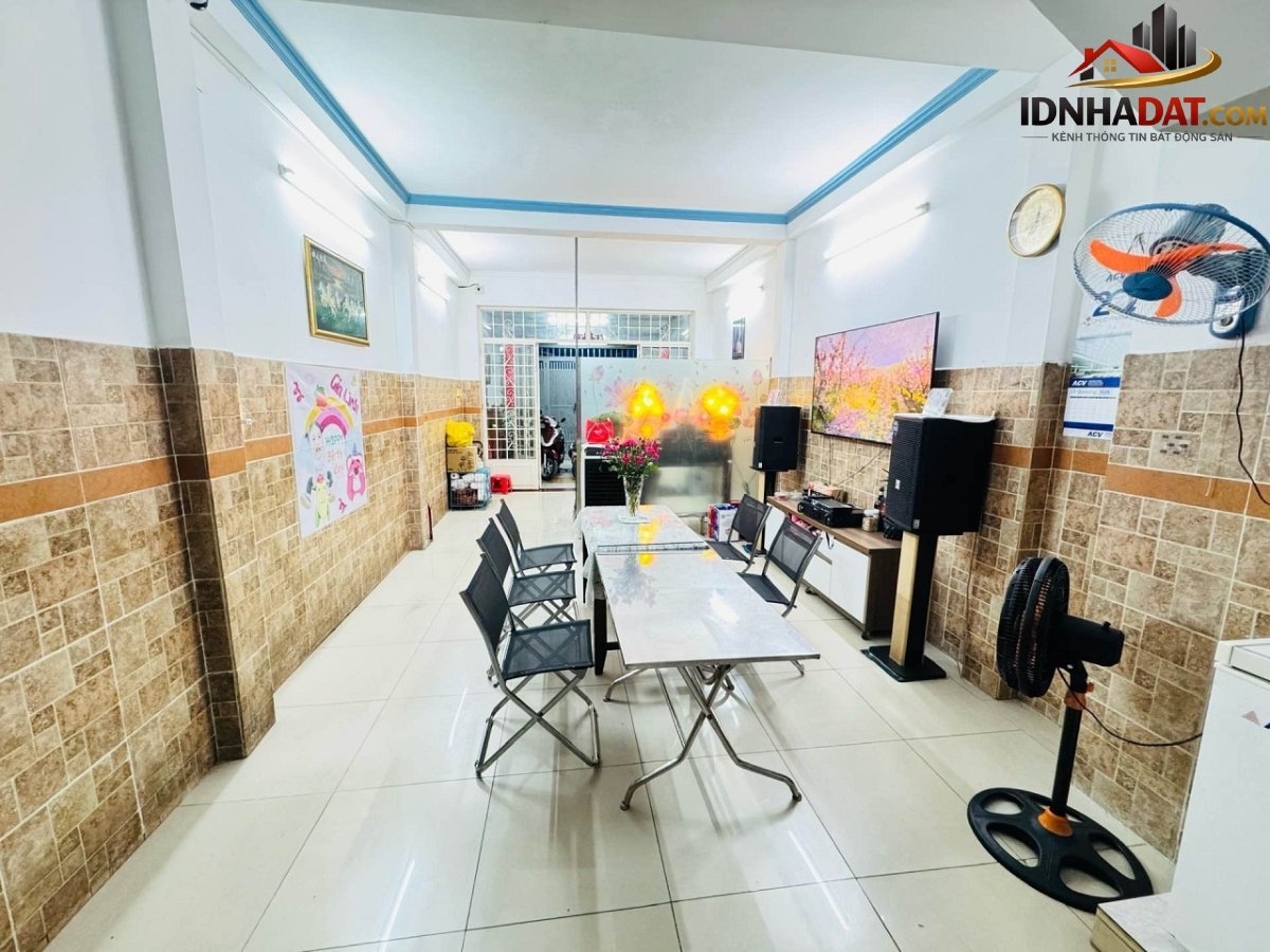 [Đánh Giá Bất Động Sản Sổ Đỏ] Nhà mặt phố tại Gò Vấp - Vị trí đắc địa, pháp lý rõ ràng với sổ đỏ - Nhà Đất Sổ Đỏ - Ảnh 1