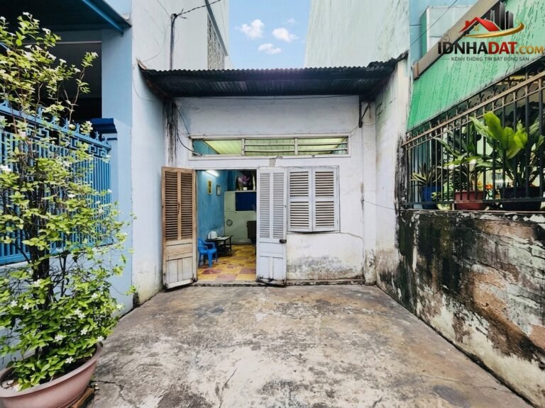 [Review Nhà Đất Sổ Đỏ] Đất thổ cư có sổ đỏ 99m2 sát Ngã Tư Hàng Xanh, Bình Thạnh, giá 11.99 tỷ