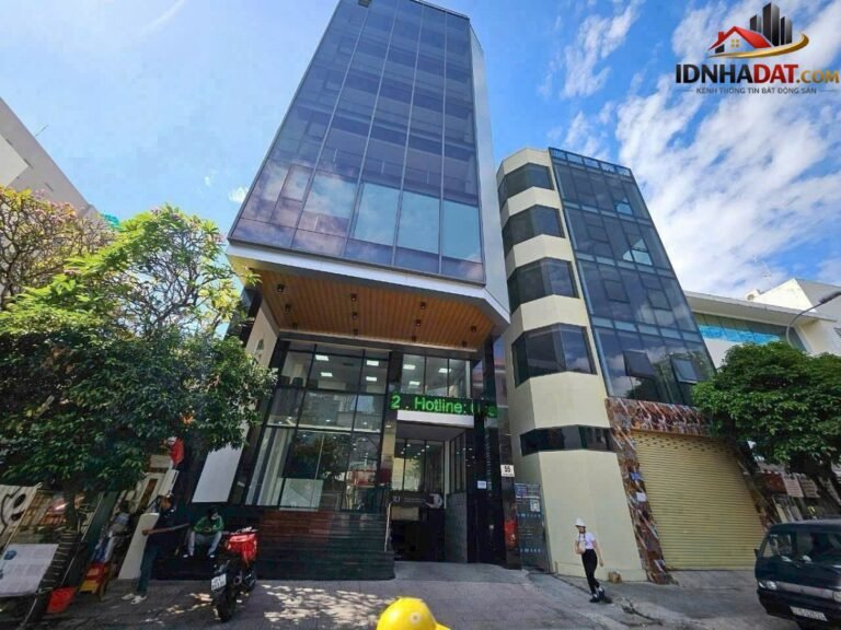 [Đánh Giá Bất Động Sản Sổ Đỏ] Văn phòng thương mại có sổ đỏ tại Cầu Ông Lãnh, Quận 1, TP.HCM – Dòng tiền ổn định 250 triệu/tháng