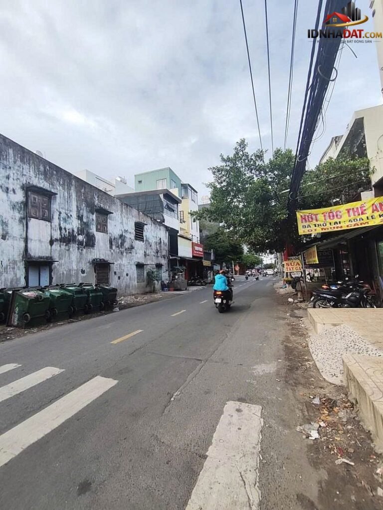 [Đánh Giá Bất Động Sản Sổ Đỏ] Nhà Mặt Tiền Cao Văn Ngọc, Tân Phú – Pháp Lý Rõ Ràng, Tiềm Năng Tăng Giá Cao