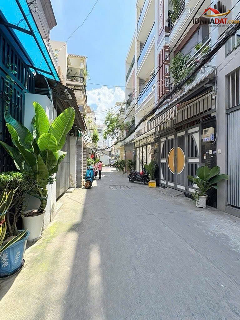 [Đánh Giá Bất Động Sản Sổ Đỏ] Nhà phố 4 tầng tại Đường Huỳnh Thiện Lộc, Quận Tân Phú, TP.HCM – Sổ đỏ rõ ràng, dòng tiền ổn định
