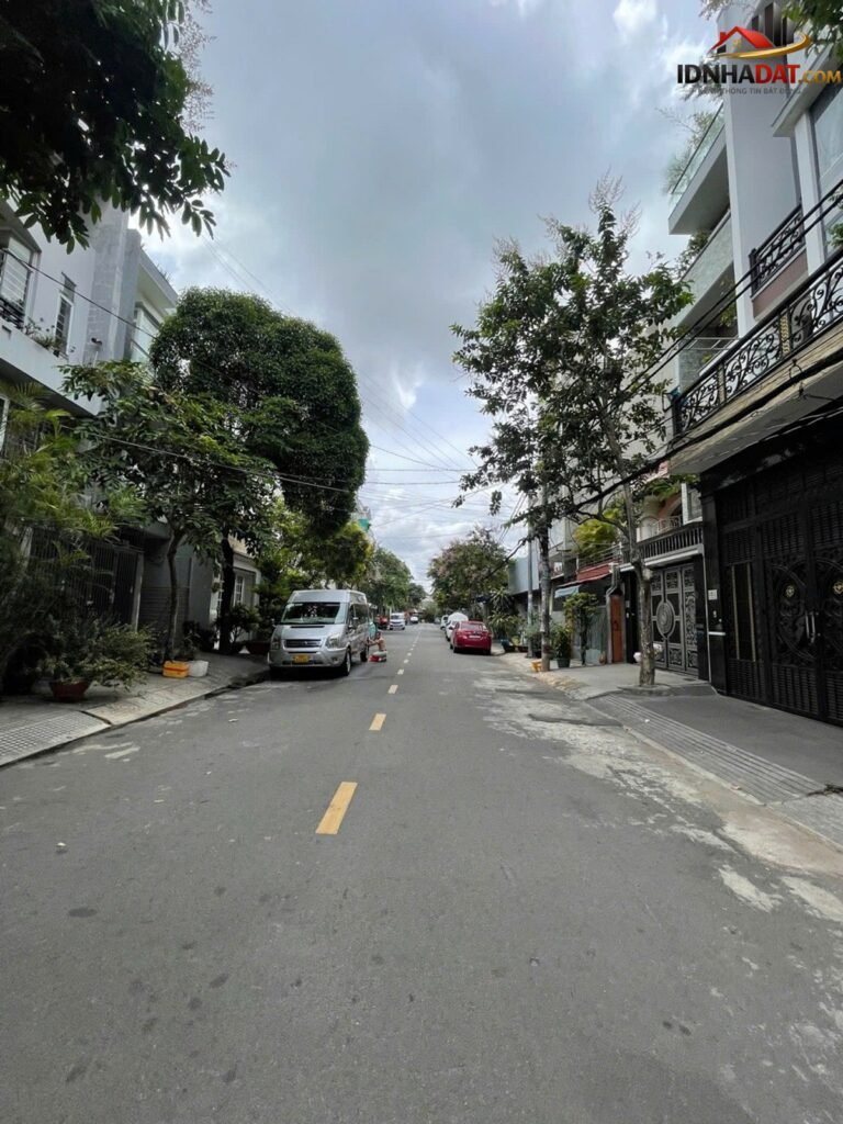 [Review Nhà Đất Sổ Đỏ] Nhà Mặt Tiền Tân Phú 80m2, Giá 13.19 Tỷ, Pháp Lý Sổ Đỏ Rõ Ràng