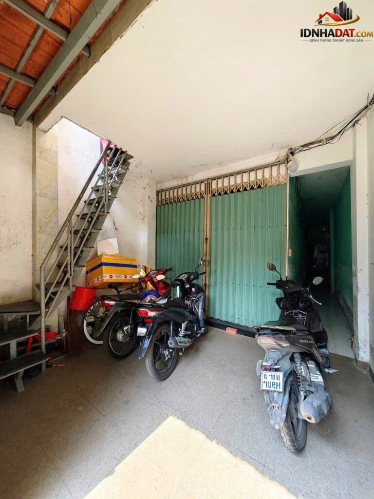 [Review Nhà Đất Sổ Đỏ] Nhà phố 64m2 Đường Bùi Văn Ba, Quận 7 – Sổ đỏ riêng, Tiềm năng cho thuê cao