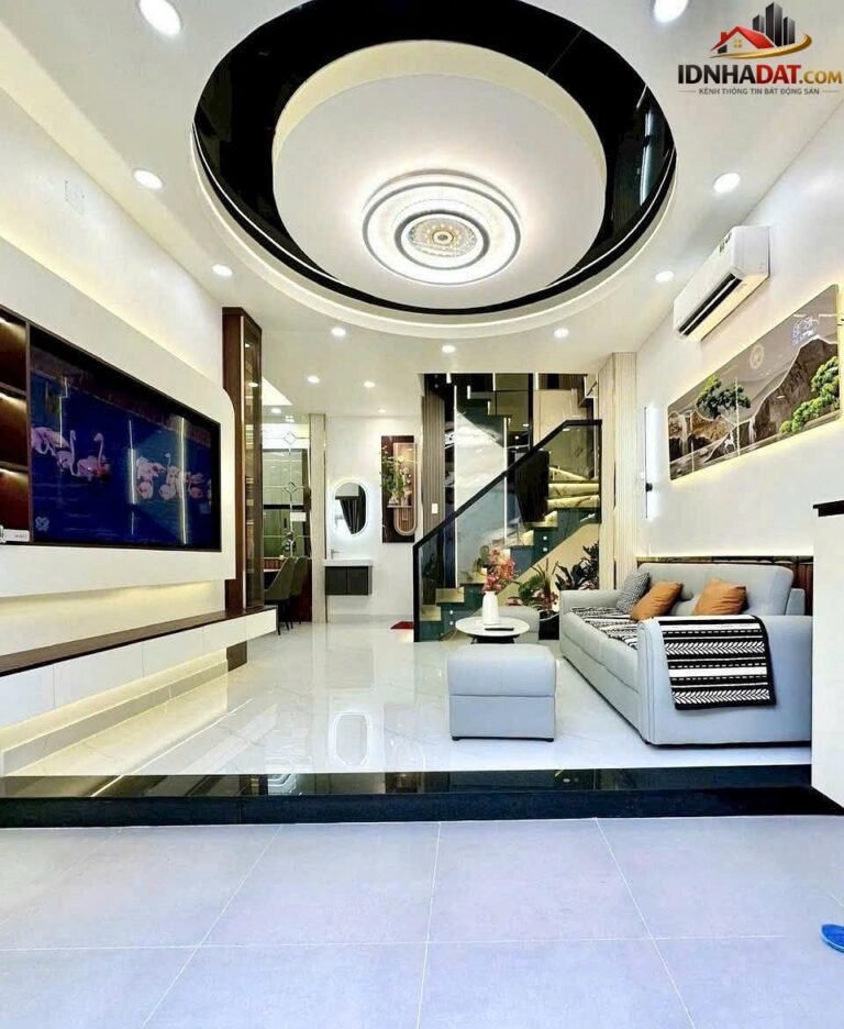 [Đánh Giá Bất Động Sản Sổ Đỏ] Nhà phố 50m2 tại Quận 7, Hồ Chí Minh: Pháp lý rõ ràng, vị trí đắc địa