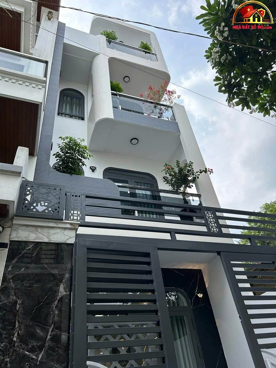 Chính chủ gửi bán nhà đẹp hẻm xe hơi đậu cửa – phường tân thới hiệp – 4m2 – 6.65 tỷ