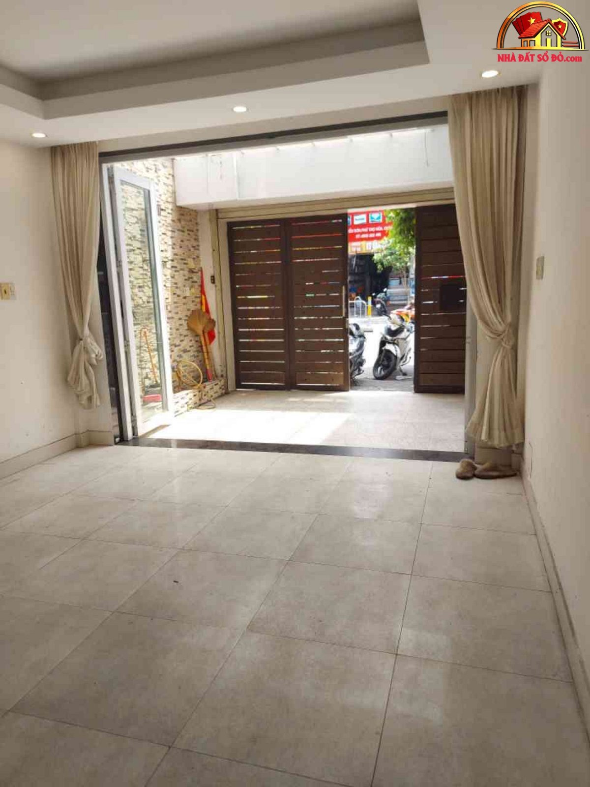 Chủ định cư cần bán gấp nhà mặt tiền Nguyễn Sơn – Phường cũ Phú Thọ Hòa – Quận Tân Phú – Thành phố Hồ Chí Minh 90m2 20.99 tỷ