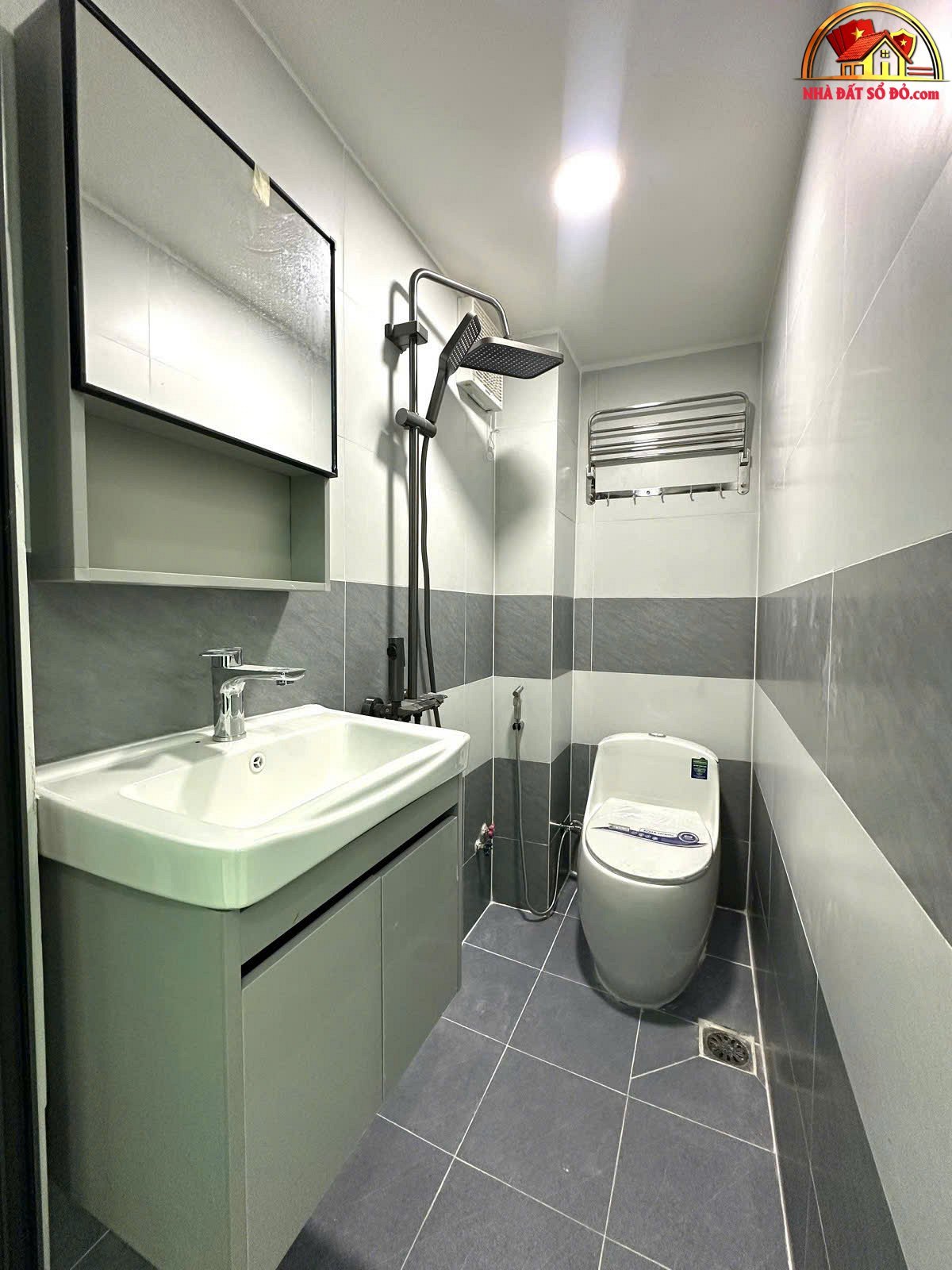 Nhà mới đường số 8 giáp Lê Văn Quới 39m2 4.86 tỷ &… – Bán nhà mặt phố Quận Bình Tân – TP Hồ Chí Minh giá 3 – 5 tỷ