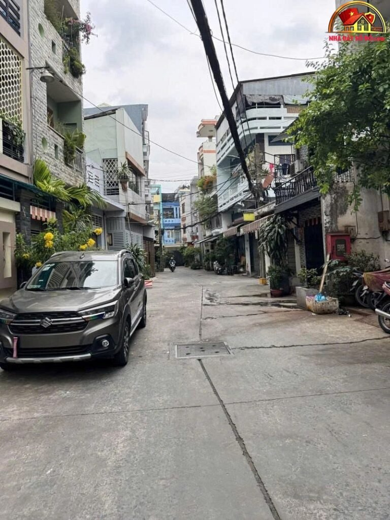 Bán nhà đất Đường Lạc Long Quân – Phường cũ 5 Quận 11 – Phường mới 5 – Thành phố Hồ Chí Minh 108m2 15.5 tỷ