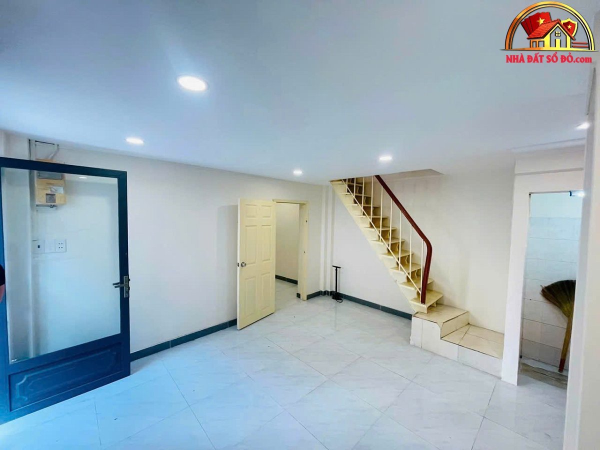 Bán nhà đất Đường Nguyễn Hiền – Phường cũ 4 Quận 3 – Phường mới 4 – Thành phố Hồ Chí Minh diện tích 36m2 giá 10.9 tỷ