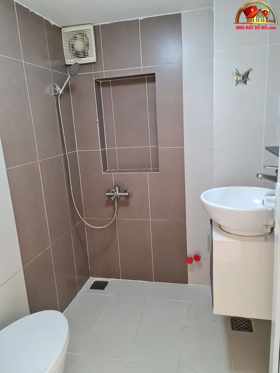 Chính chủ bán nhà mặt tiền nguyễn thượng hiền, phư… – Bán nhà mặt phố Quận Phú Nhuận – TP Hồ Chí Minh giá 10 – 15 tỷ