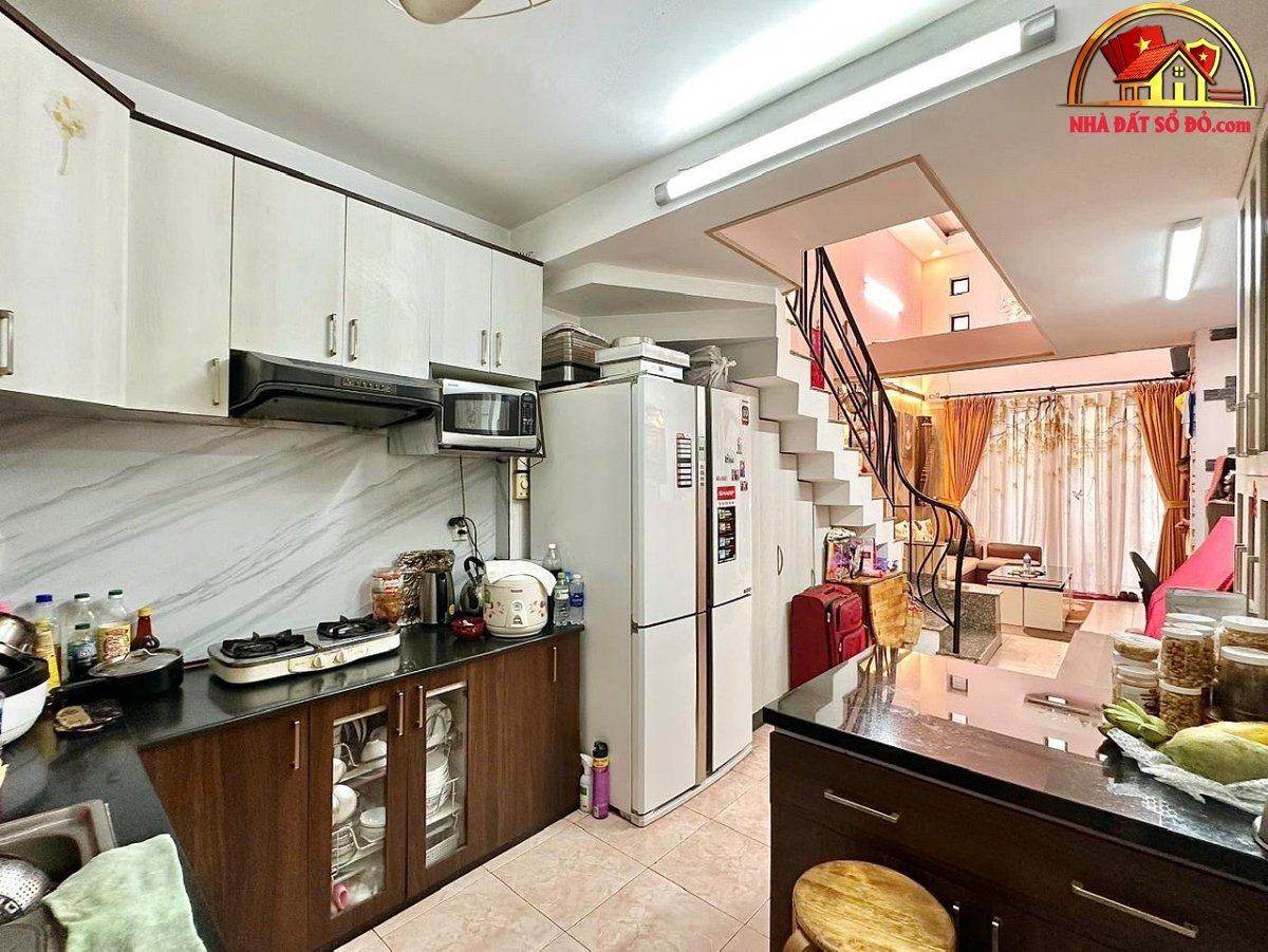 Trương Quốc Dung 5 tầng 5 pn full nội thất 40m2 10… – Bán nhà mặt phố Quận Phú Nhuận – TP Hồ Chí Minh giá 10 – 15 tỷ